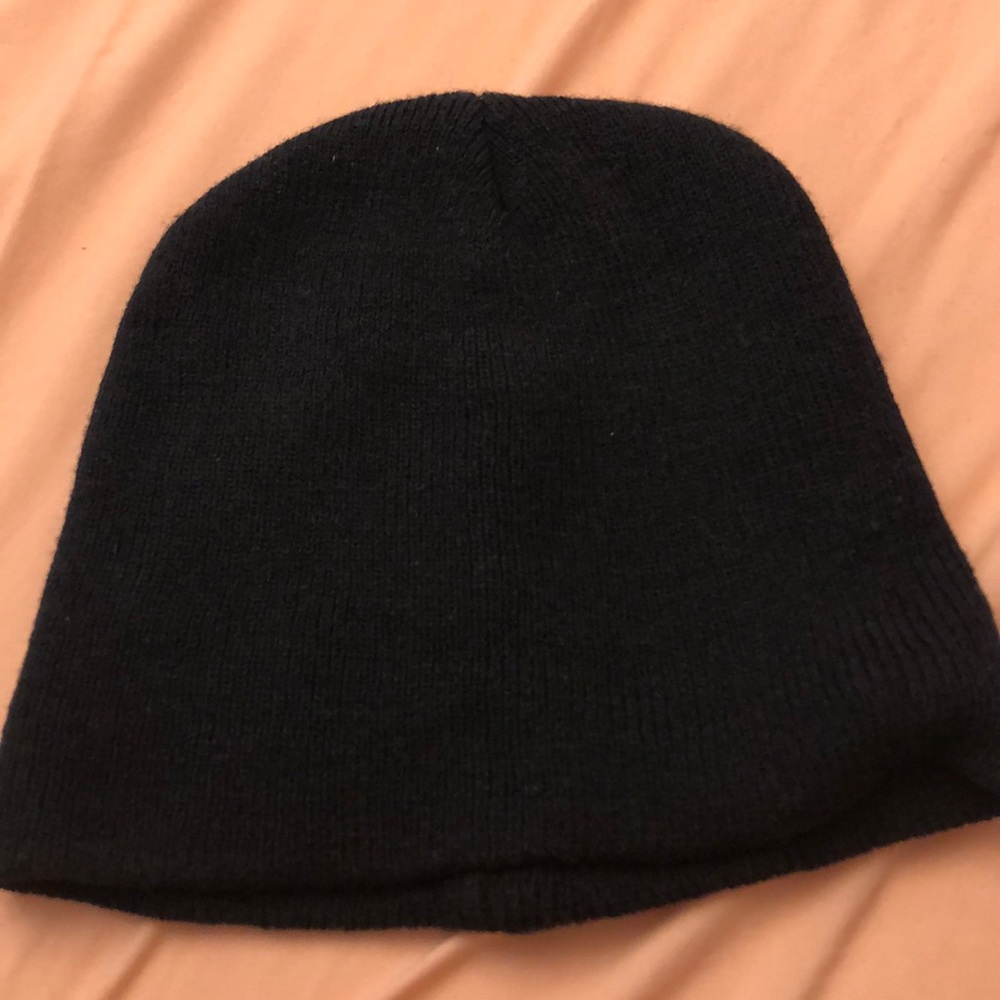 🌺Stretchy Black Beanie